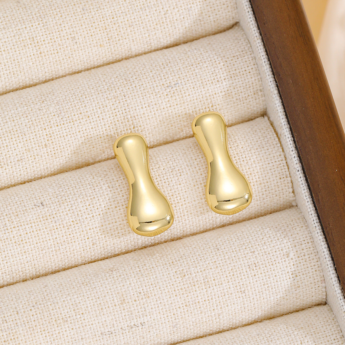 Initially Yours - 18K Gold-Plated Bubble Letter Stud Earring
