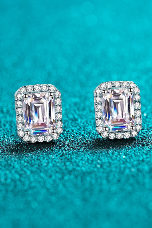 Adored (1 Carat Moissanite) Stud Earring