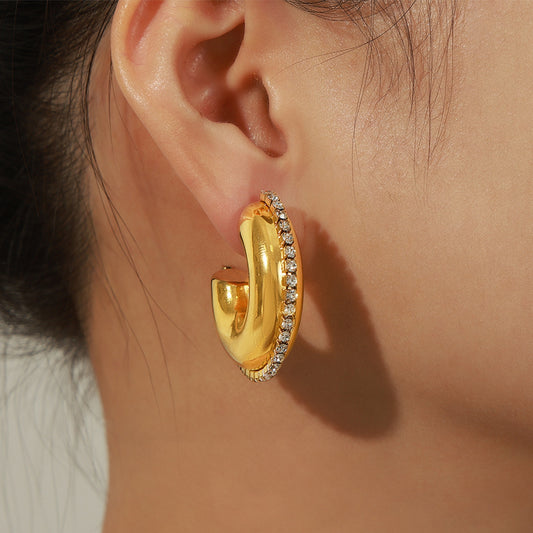 Golden Viva C-Hoop Earring