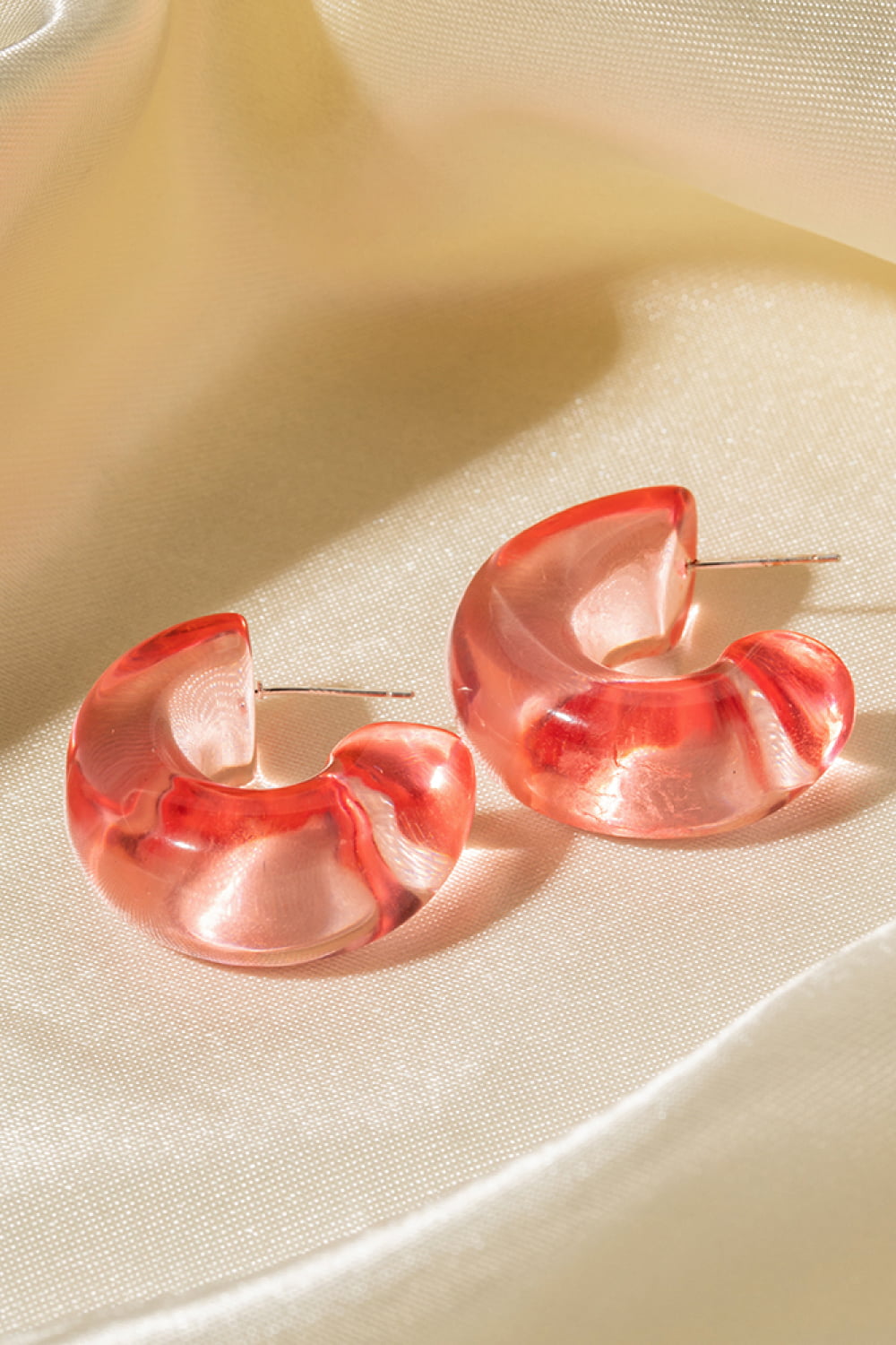 Sorisa Resin C-Hoop Earring
